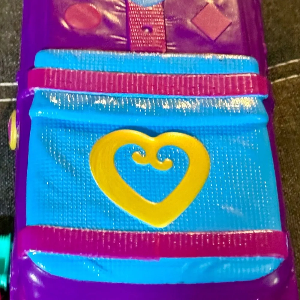 Poly pockets 4 cases with accessories - Picture 5 of 11